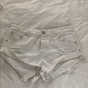 One teaspoon bandits white distressed denim shorts
